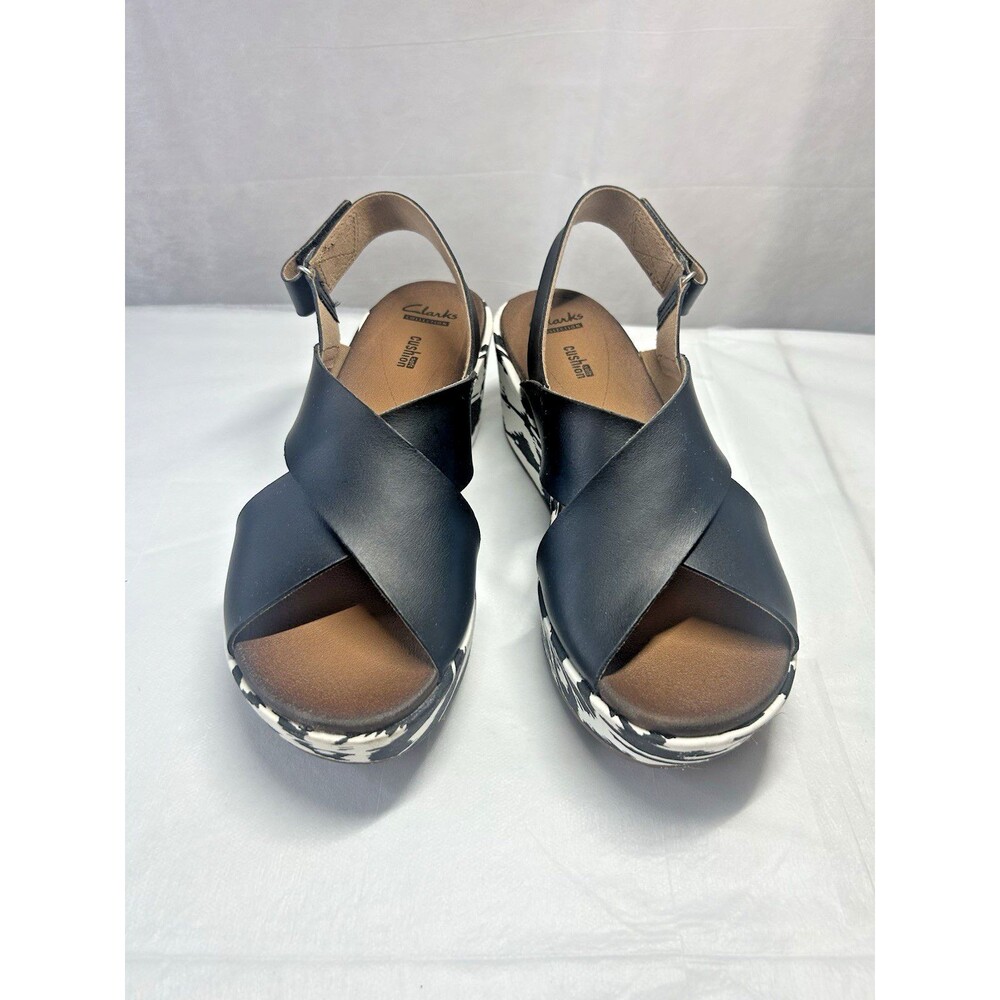 Clarks Collection Women's Size 8.5 Wedge Strap Black/White Sandals